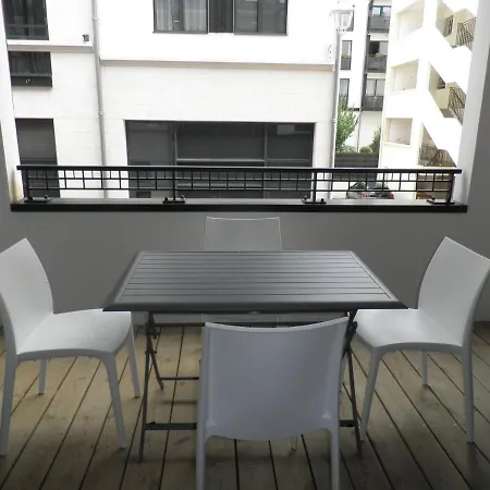 Coquet T3 En Hyper-centre D'arcachon Avec Terrasse Et Parking